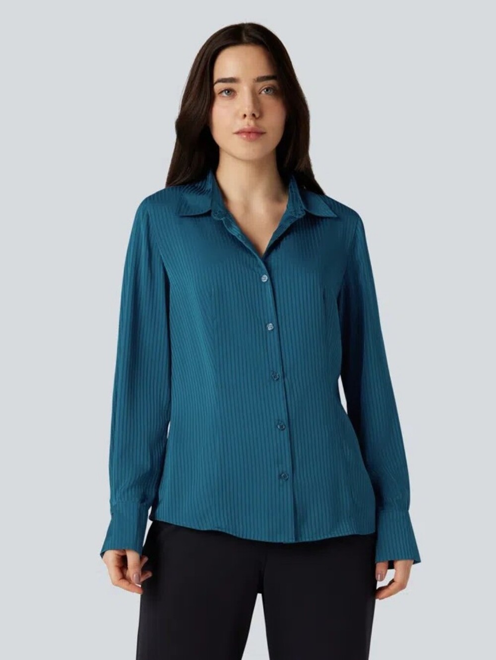NWOT Halara Collared Long Sleeve Button Down Shirt Size L